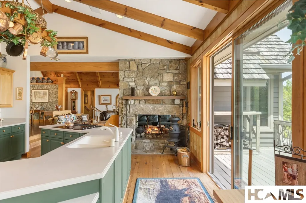 521 Sheepcote Road Cashiers NC 28717