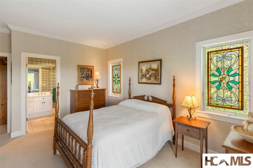 521 Sheepcote Road Cashiers NC 28717