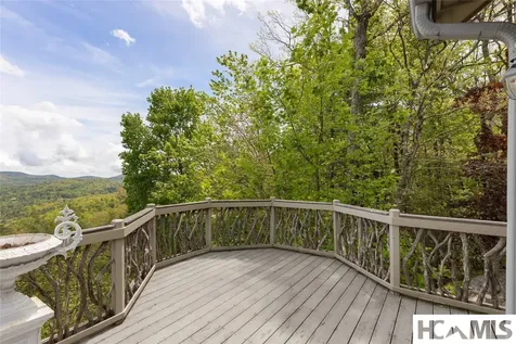 521 Sheepcote Road Cashiers NC 28717