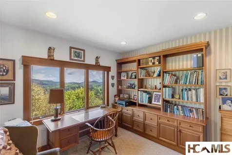 521 Sheepcote Road Cashiers NC 28717