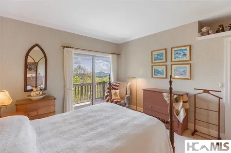 521 Sheepcote Road Cashiers NC 28717