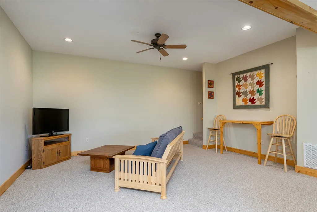 222 High Rock Vista Sapphire NC 28774