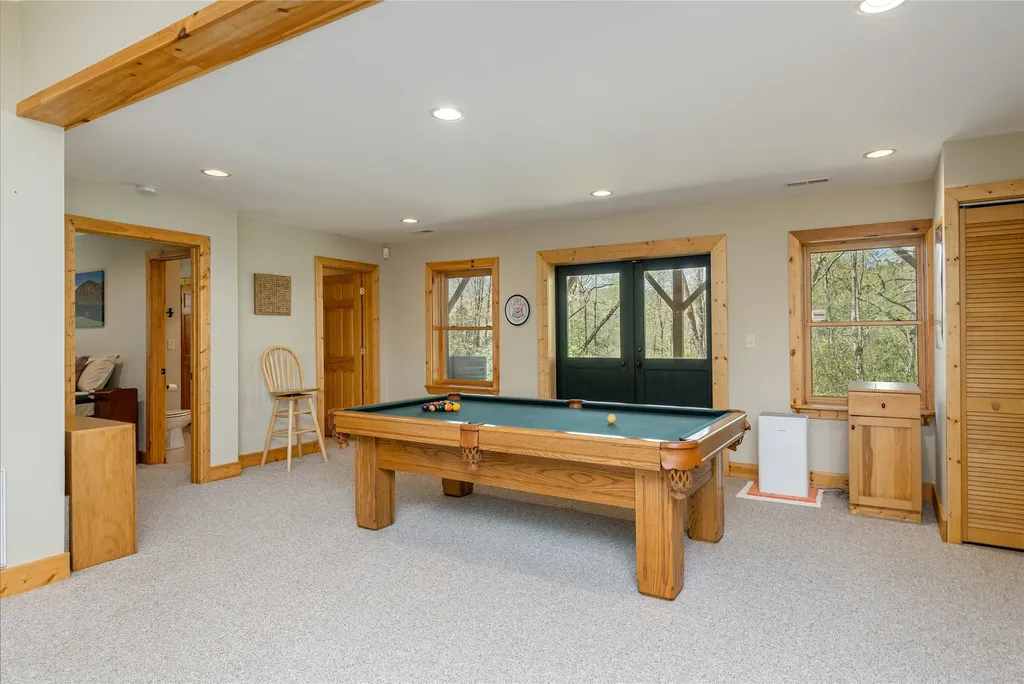 222 High Rock Vista Sapphire NC 28774