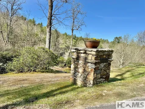 Lt 110 River's Ridge Road Highlands NC 28741