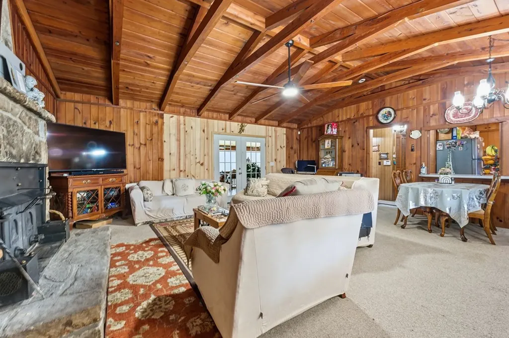 3731 Dillard Road Highlands NC 28741