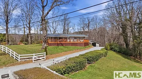 3731 Dillard Road Highlands NC 28741