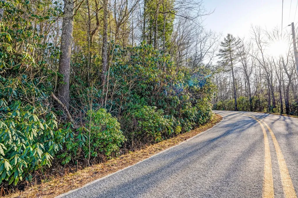 Lot 21 Hardscrabble Ridge Highlands NC 28741