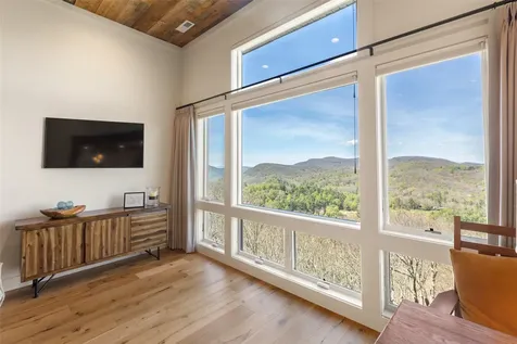 503 Vz Top Road Highlands NC 28741