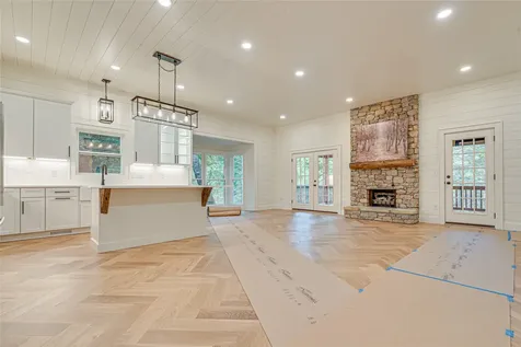 181 Shelby Drive Highlands NC 28741