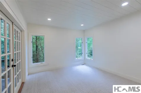 181 Shelby Drive Highlands NC 28741