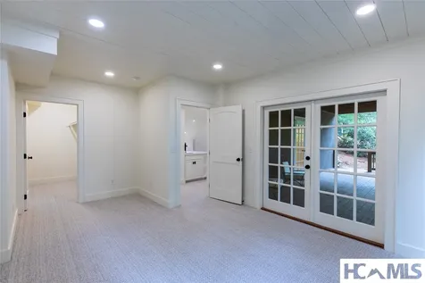 181 Shelby Drive Highlands NC 28741