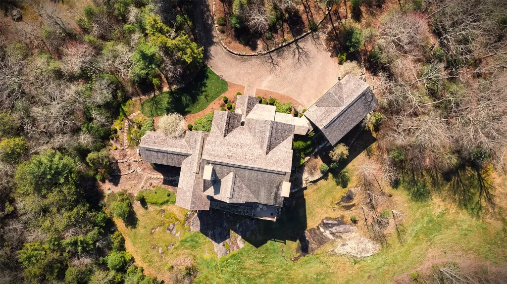 323 Lone Chimney Drive Cashiers NC 28717