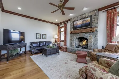 323 Lone Chimney Drive Cashiers NC 28717