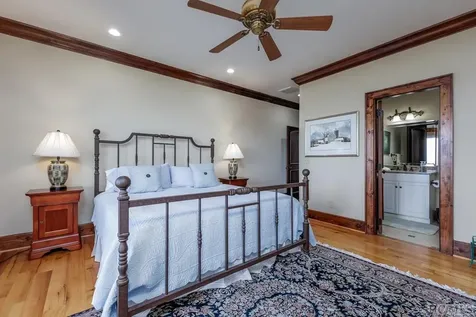 323 Lone Chimney Drive Cashiers NC 28717