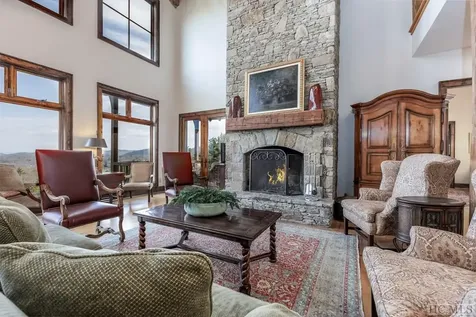 323 Lone Chimney Drive Cashiers NC 28717