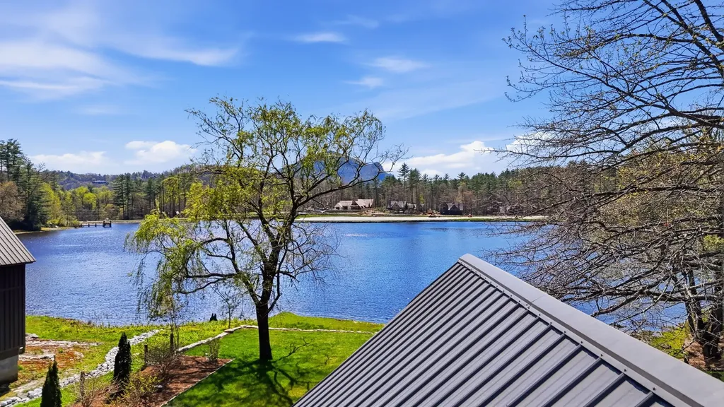 250 Valley Road Cashiers NC 28717