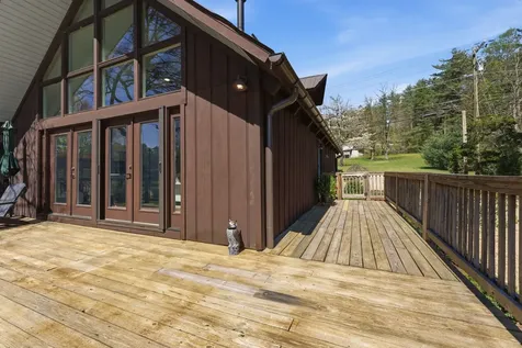 250 Valley Road Cashiers NC 28717