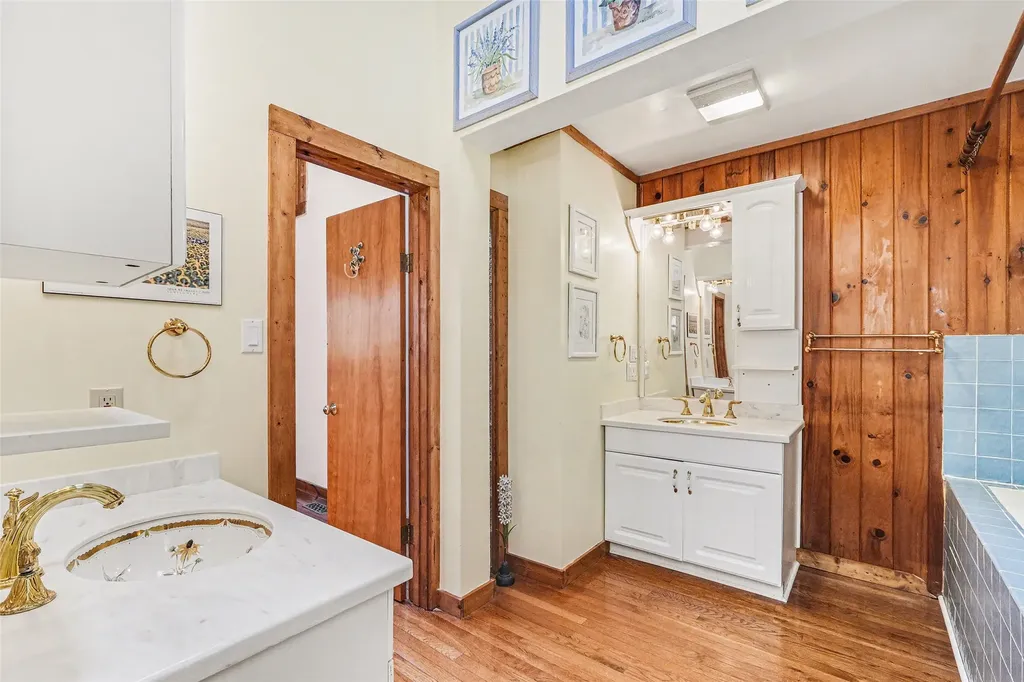 125 Pines Road Scaly Mountain NC 28775