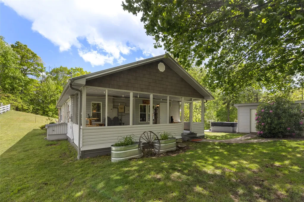 152 Walking Stick Trail Cullowhee NC 28723