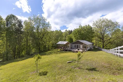 152 Walking Stick Trail Cullowhee NC 28723