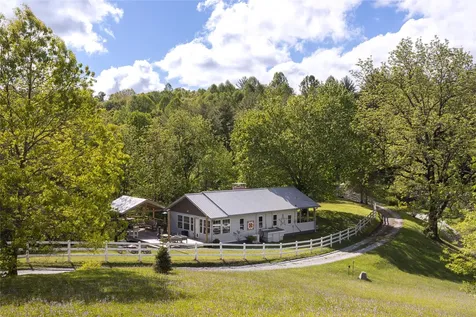 152 Walking Stick Trail Cullowhee NC 28723