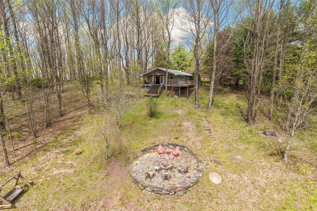 551 Bob Long Mountain Road Scaly Mountain NC 28775