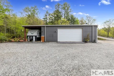 181 Pathkiller Road Lake Toxaway NC 28747