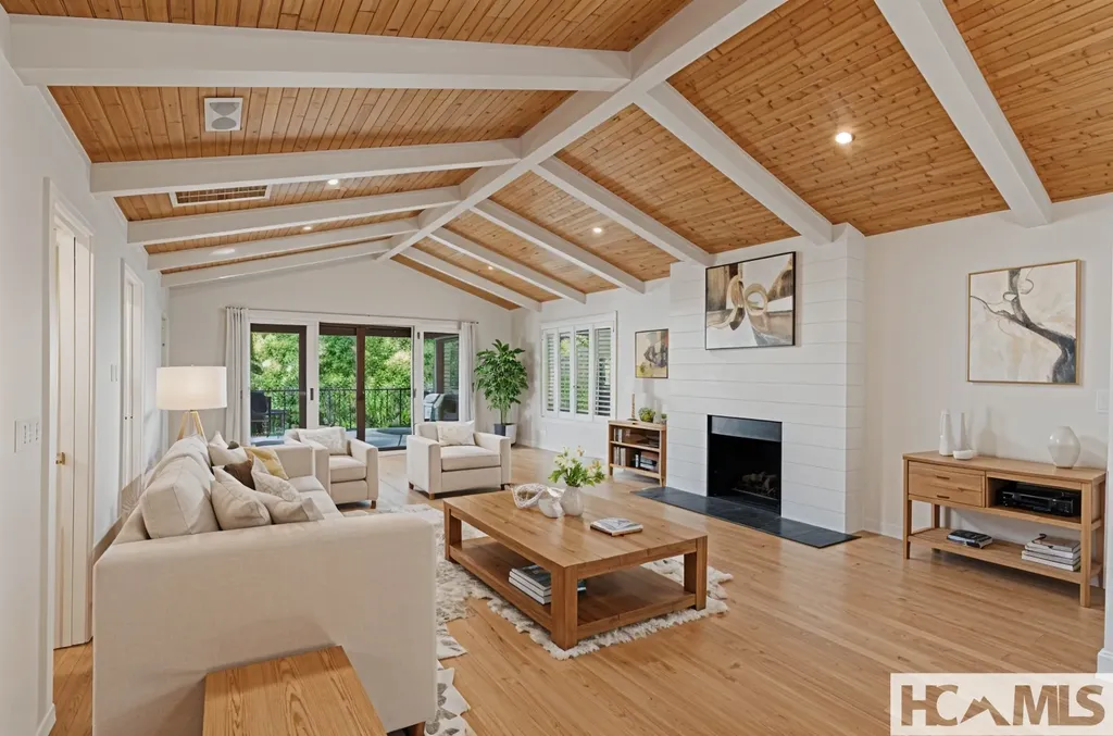 905 Cold Mountain Road Lake Toxaway NC 28747