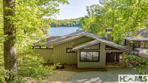 905 Cold Mountain Road Lake Toxaway NC 28747