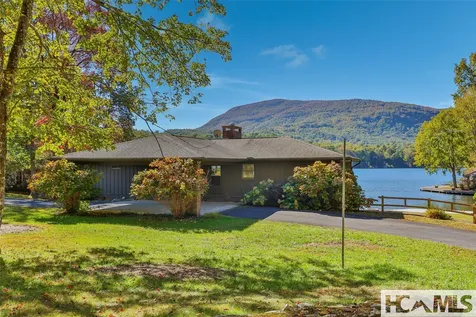 905 Cold Mountain Road Lake Toxaway NC 28747