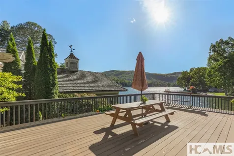 905 Cold Mountain Road Lake Toxaway NC 28747