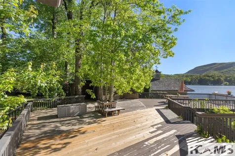 905 Cold Mountain Road Lake Toxaway NC 28747