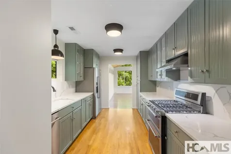 905 Cold Mountain Road Lake Toxaway NC 28747