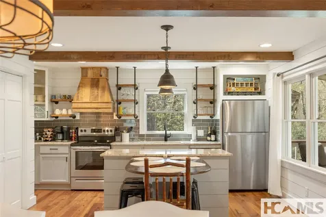 3147 N Norton Road Cullowhee NC 28723