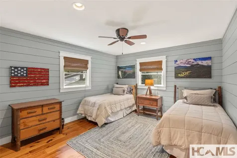 3147 N Norton Road Cullowhee NC 28723
