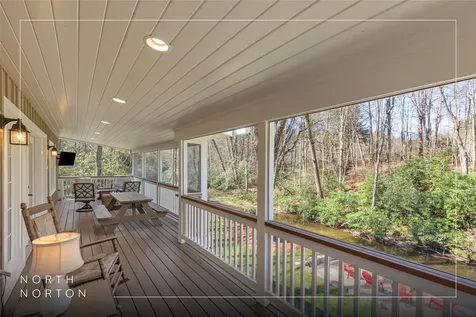 3147 N Norton Road Cullowhee NC 28723