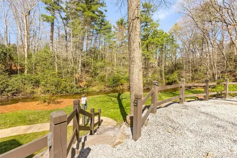 3147 N Norton Road Cullowhee NC 28723