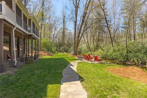 3147 N Norton Road Cullowhee NC 28723