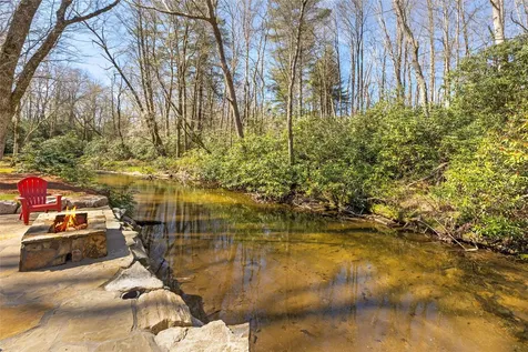 3147 N Norton Road Cullowhee NC 28723