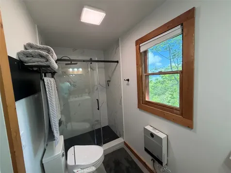 563 Parachute Ridge Glenville NC 28736