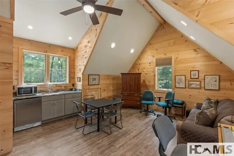 15 E. Ridge Road Cashiers NC 28717