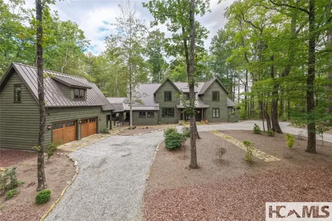 15 E. Ridge Road Cashiers NC 28717