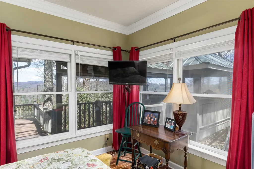 229 Lucerne Drive Highlands NC 28741