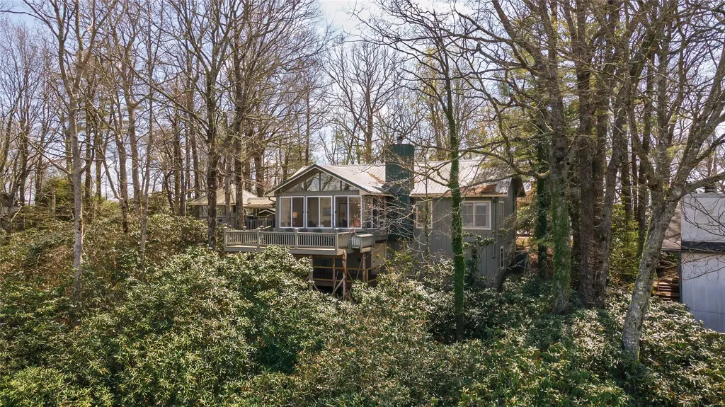 229 Lucerne Drive Highlands NC 28741