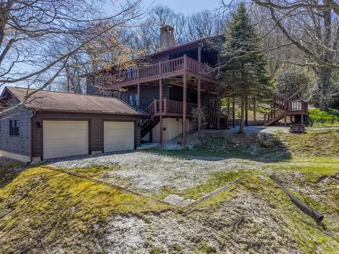 623 Buggy Barn Road Cullowhee NC 28723