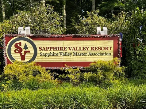 74 Hampton Glen Lane Sapphire NC 28774