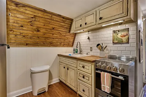 60 Owl Pine Road Highlands NC 28741