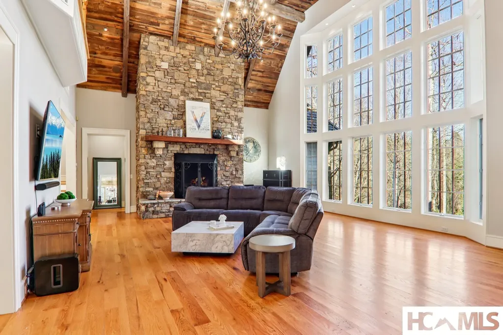 146 Allison Creek Trail Brevard NC 28712