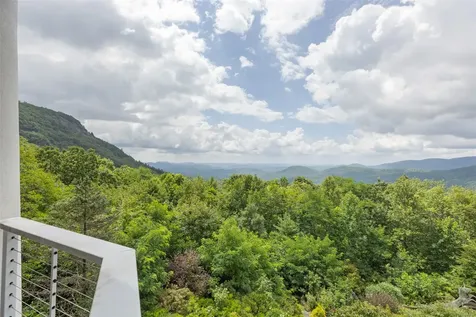 4594 Dillard Road Highlands NC 28741