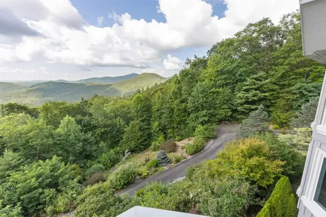 4594 Dillard Road Highlands NC 28741